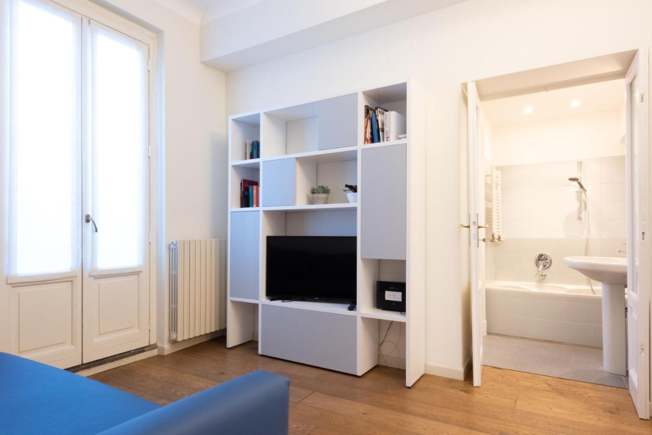 Apartamento Porta Venezia Elegant Penthouse With Terrace Milán Exterior foto